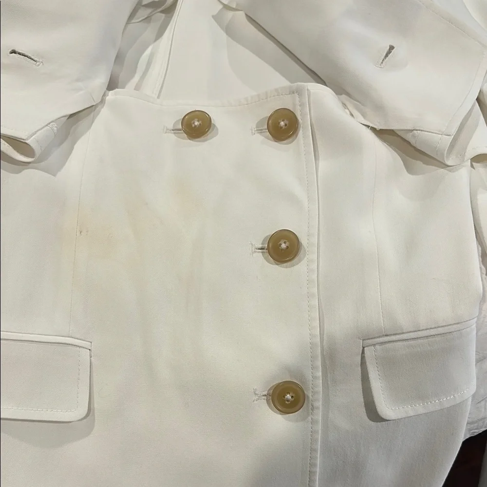 3.2 PHILIP LIM size 2 White Blazer with tan Buttons